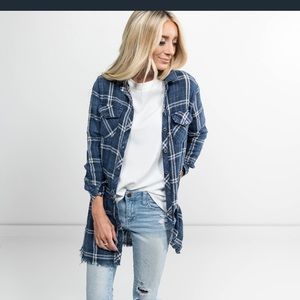 Alexa plaid button -up